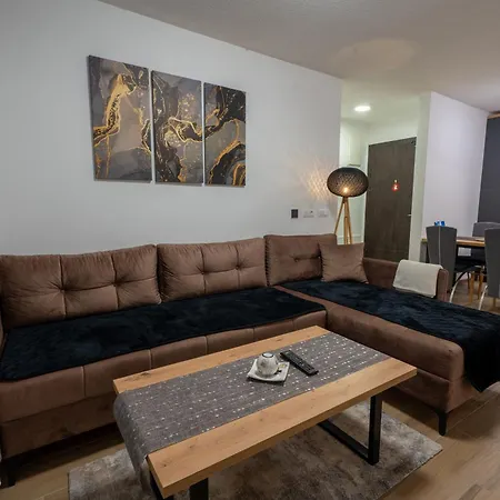 108 Lux Ravna Planina